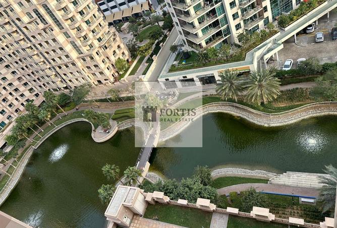 منظر على البحيرة | غرفة نوم واحدة | غير مفروش