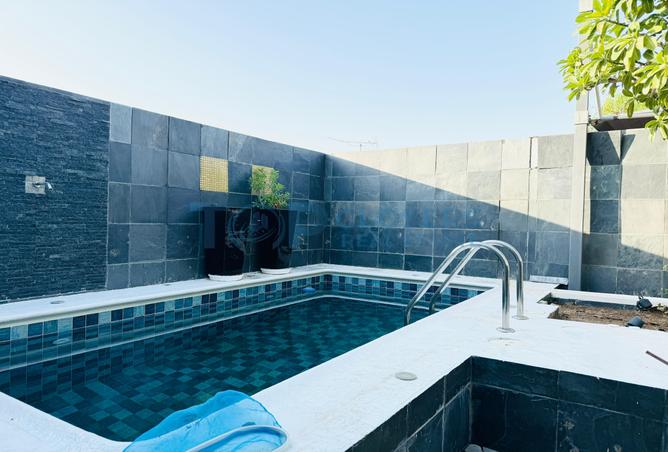 57391220 - Property Main Image