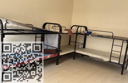 Labor Camp - Studio - 7+ Bathrooms for rent in Ali Mousa Building - Al Sajaa Industrial - Al Sajaa - Sharjah