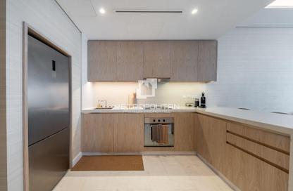 Apartment - 1 Bedroom - 2 Bathrooms for rent in The Palm Tower - Palm Jumeirah - Dubai