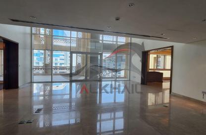 Apartment - 4 Bedrooms - 5 Bathrooms for rent in Marina Residences 1 - Marina Residences - Palm Jumeirah - Dubai