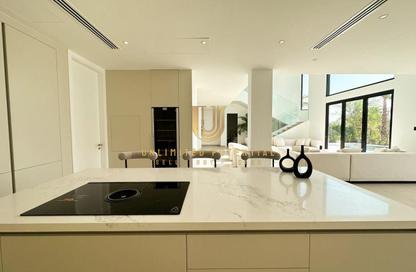 Villa - 5 - 6 for sale in Cluster 47 - Jumeirah Islands - Dubai