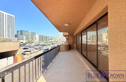 Apartment - 3 Bedrooms - 2 Bathrooms for rent in Golden Sands 2 - Mankhool - Bur Dubai - Dubai