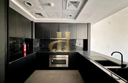 Apartment - 2 - 3 for rent in SH Living 1 - District 14 - Jumeirah Village Circle - Dubai