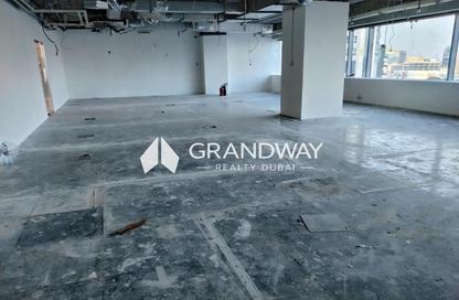 Office Space - Studio - 4 for rent in City Avenue Building - Maktoum Road - Deira - Dubai