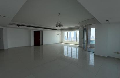 Apartment - 3 Bedrooms - 4 Bathrooms for sale in Blue Tower - Al Majaz 3 - Al Majaz - Sharjah Apartment - 3 Bedrooms - 4 Bathrooms for sale in Blue Tower - Al Majaz 3 - Al Majaz - Sharjah