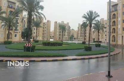 شقة - 1 حمام للايجار في IC1-EMR-12 - طراز إماراتي - المدينة العالمية - دبي