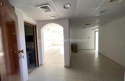 Apartment - 2 - 2 for rent in New Al Taawun Road - Al Taawun - Sharjah Apartment - 2 - 2 for rent in New Al Taawun Road - Al Taawun - Sharjah