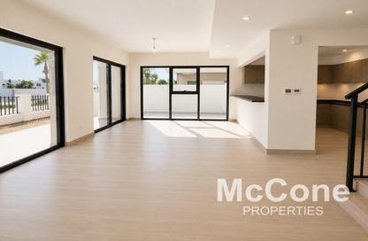 Townhouse - 4 Bedrooms - 4 Bathrooms for rent in Calero - Damac Hills - Dubai Townhouse - 4 Bedrooms - 4 Bathrooms for rent in Calero - Damac Hills - Dubai