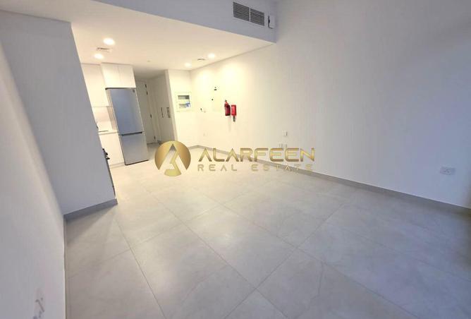 94008704 - Property Image 2