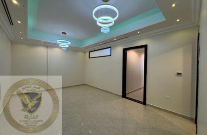 Apartment - 3 Bedrooms - 3 Bathrooms for rent in Al Mowaihat 3 - Al Mowaihat - Ajman