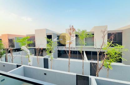 Townhouse - 4 - 5 for rent in Saro - Masaar - Tilal City - Sharjah