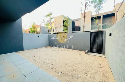 Townhouse - 4 - 5 for rent in Saro - Masaar - Tilal City - Sharjah