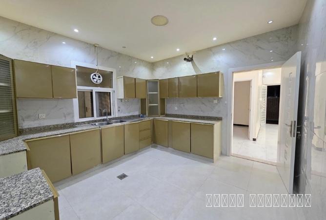 76568709 - Property Image 3