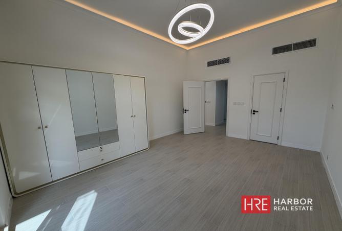 123835166 - Property Image 2