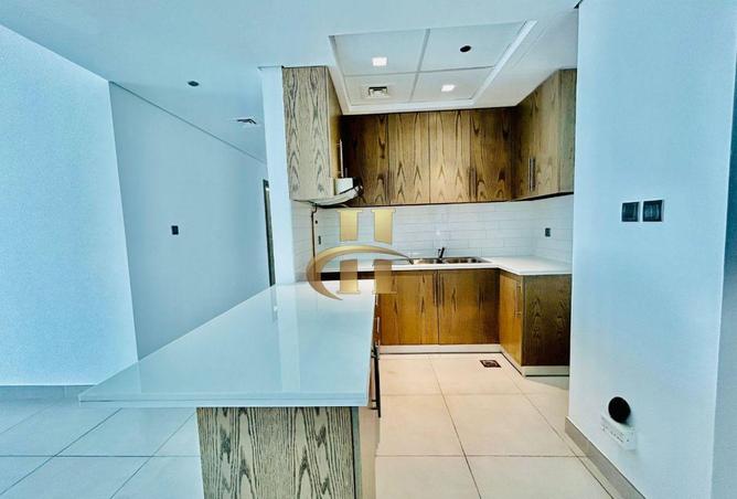 69504211 - Property Image 2