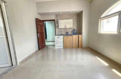 Apartment - Studio - 1 for rent in Muwailih Building - Muwaileh - Sharjah Apartment - Studio - 1 for rent in Muwailih Building - Muwaileh - Sharjah