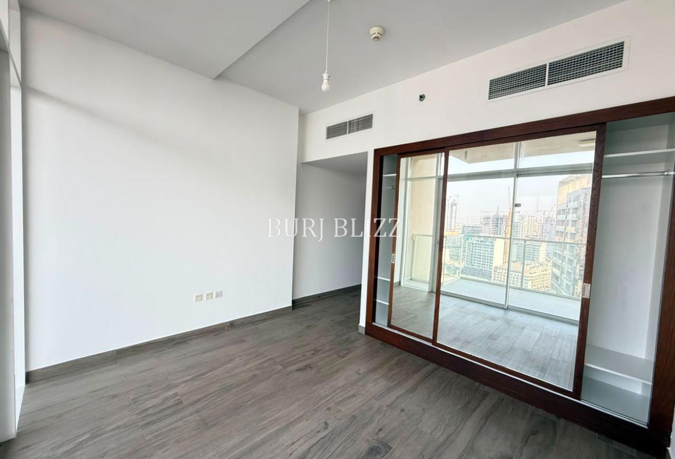 Premium Living | High Floor | Park View photo 6