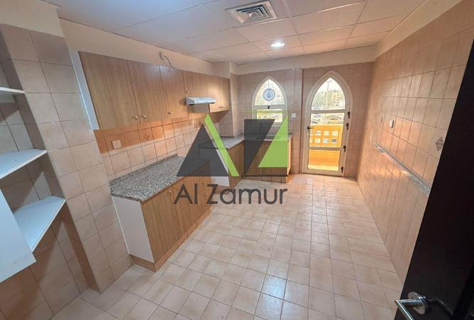 فخم 3 غرف نوم + غرفة غسيل | واسع | عائلة منفردة فقط