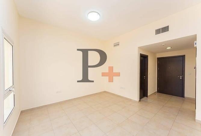 114176229 - Property Main Image