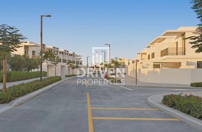 Townhouse - 3 Bedrooms - 3 Bathrooms for sale in Elora - The Valley - Dubai