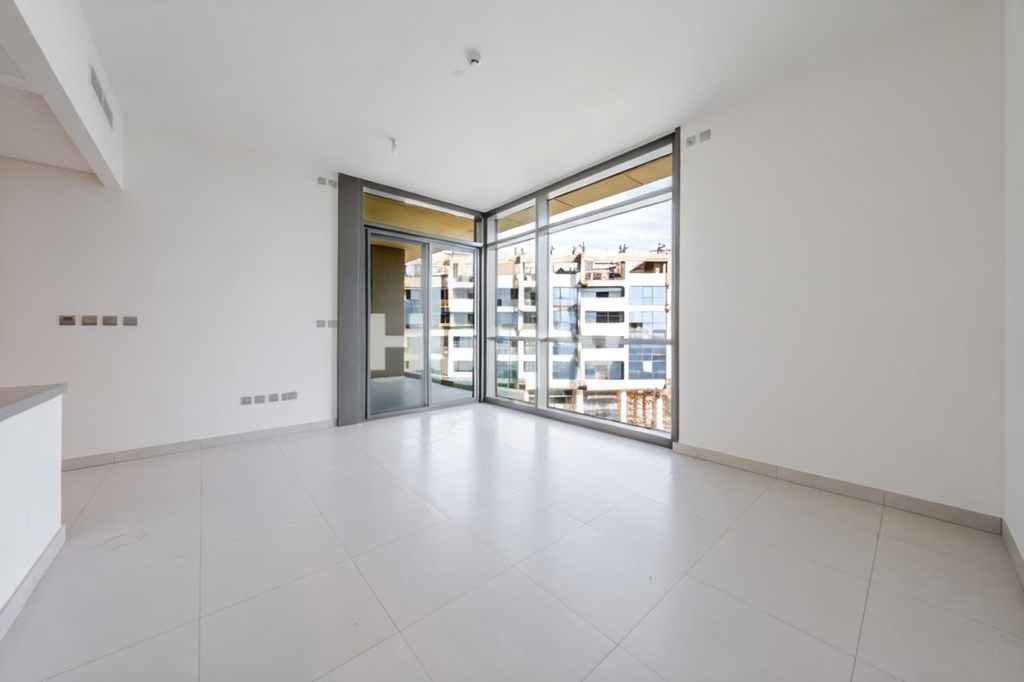 Ready to move in | High Floor | Sea View