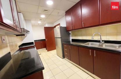Apartment - 3 - 4 for rent in Shams 2 - Shams - Jumeirah Beach Residence - Dubai