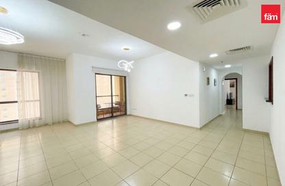 Apartment - 3 - 4 for rent in Shams 2 - Shams - Jumeirah Beach Residence - Dubai