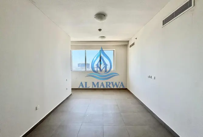 163721141 - Property Image 3