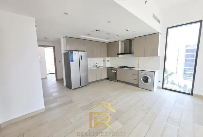 110981801 - Property Image 3