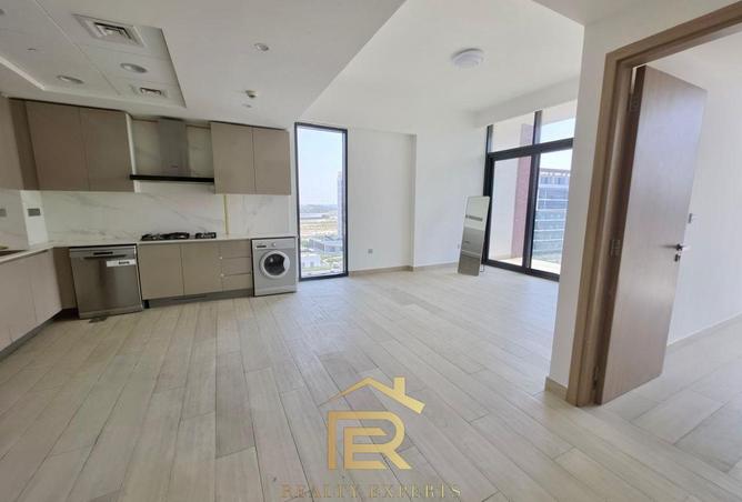 110981801 - Property Image 2