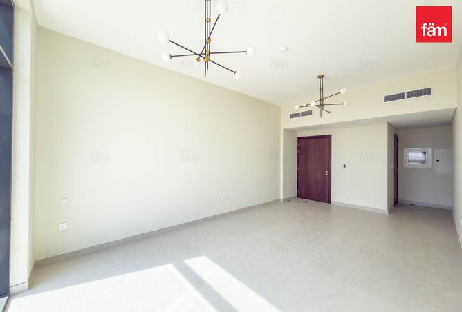 Maids Room | Spacious | Near Metro | 2 Parking