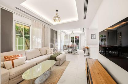 Townhouse - 2 Bedrooms - 3 Bathrooms for rent in Springs 9 - The Springs - Dubai