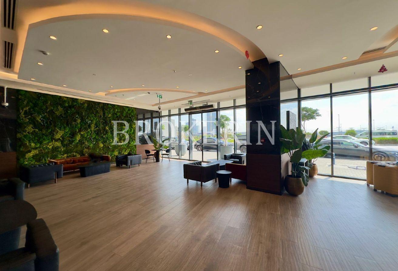 HEART OF DUBAI | ACCESSIBLE | SPACIOUS & FURNISHED photo 22