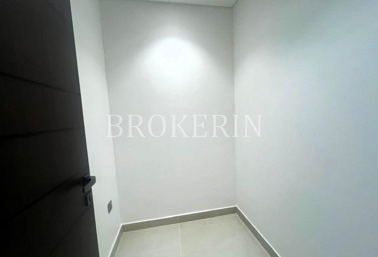 HEART OF DUBAI | ACCESSIBLE | SPACIOUS & FURNISHED photo 9
