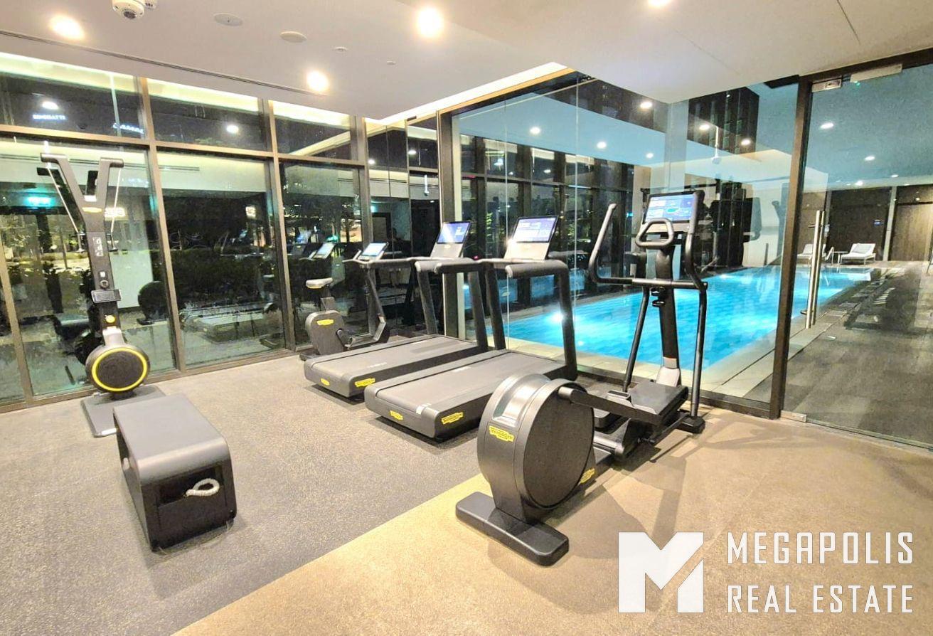 Luxury 1BR | Canal | High-End Finishes | Mid Floor photo 22