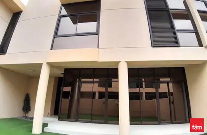 تاون هاوس - 3 غرف نوم - 4 حمامات للايجار في روكوود - داماك هيلز - دبي