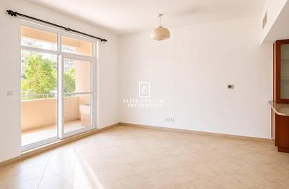 Apartment - Studio - 1 Bathroom for rent in Regent House 1 - Regent House - Motor City - Dubai