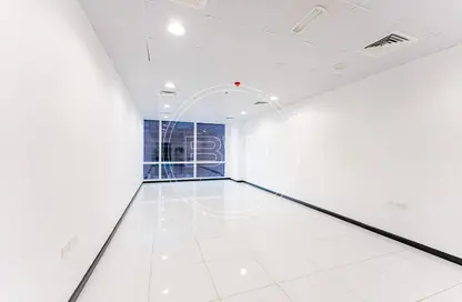 Office Space - Studio for rent in Tamani Art Tower - Business Bay - Dubai
