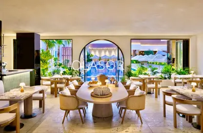 Hotel  and  Hotel Apartment - 2 Bedrooms - 3 Bathrooms for rent in Sheraton Grand Hotel - Sheikh Zayed Road - Dubai