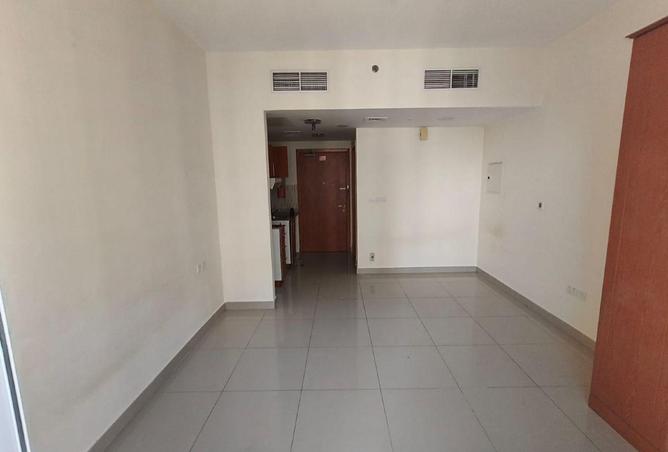 77364434 - Property Image 2