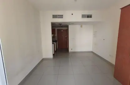 Apartment - Studio - 1 Bathroom for rent in Lakeside Tower D - Lakeside Residence - Dubai Production City (IMPZ) - Dubai