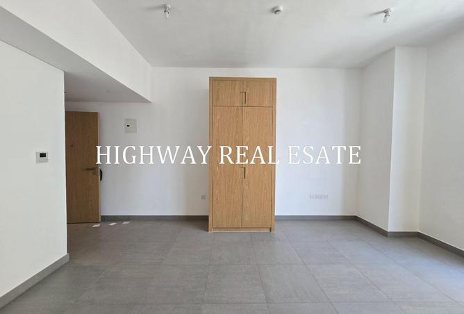 117701430 - Property Image 2