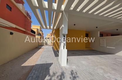 Townhouse - 5 - 5 for rent in Portofino - Damac Lagoons - Dubai
