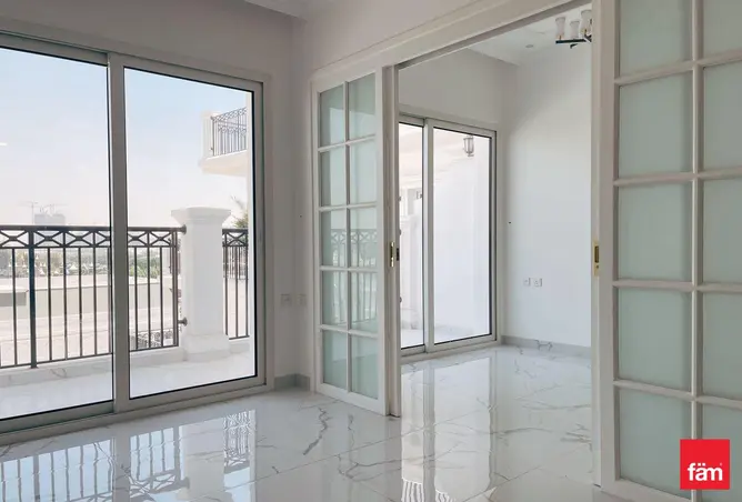 109051999 - Property Image 2