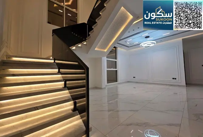 122484101 - Property Image 3
