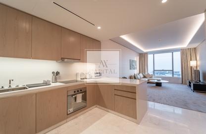 Apartment - 1 - 2 for rent in The Palm Tower - Palm Jumeirah - Dubai