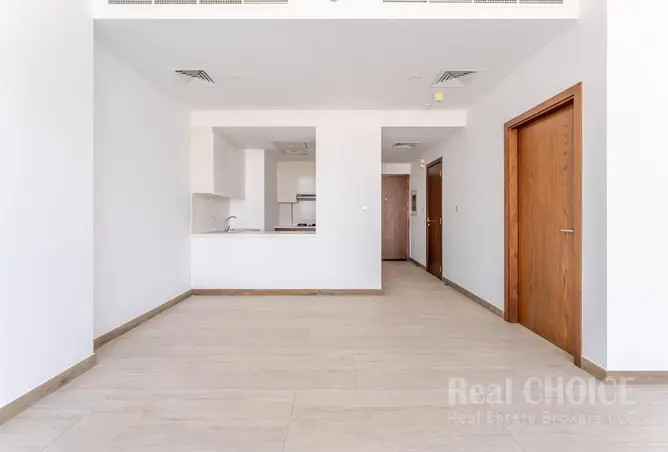 132489023 - Property Image 3