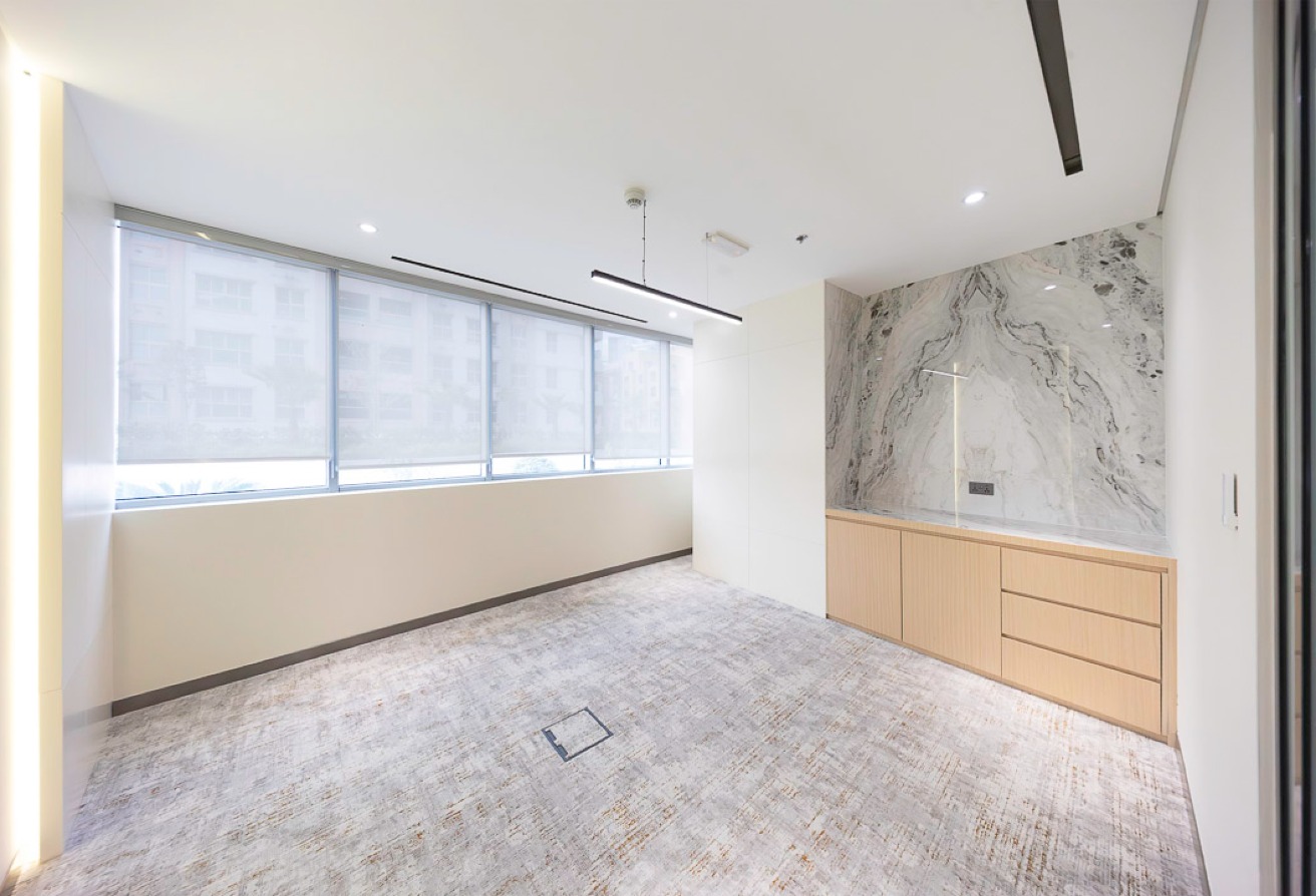Studio office space in I Rise Tower, Barsha Heights (Tecom): 10