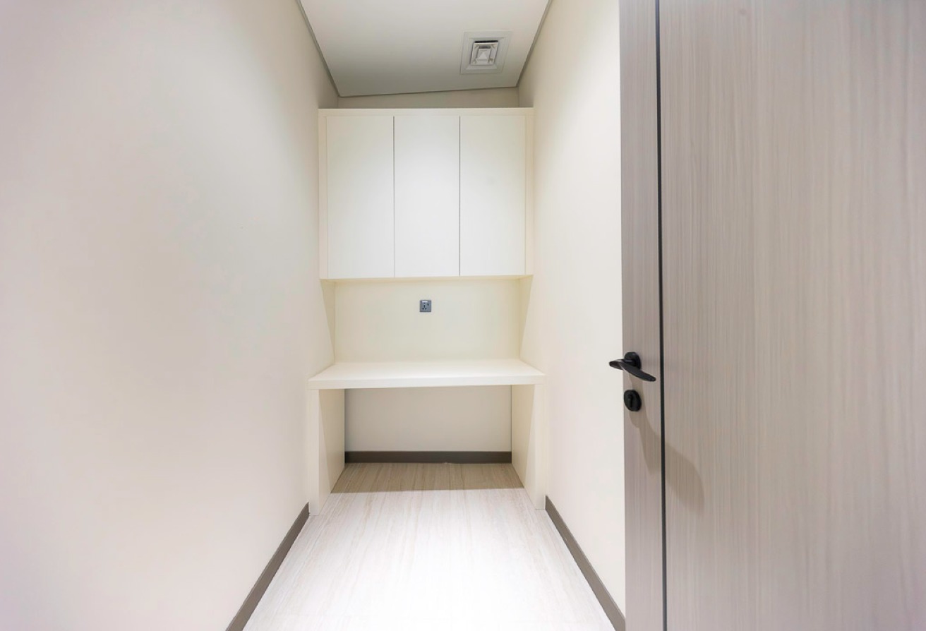 Studio office space in I Rise Tower, Barsha Heights (Tecom): 14